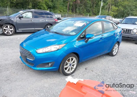 2015 Ford Fiesta Se из США, поврежденный, VIN 3FADP4BJ1FM142007